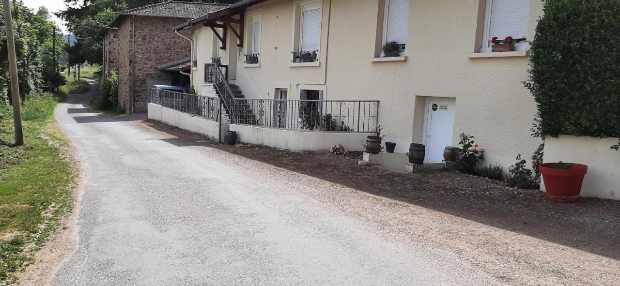 Готель Chez Babeth Poule-les-Echarmeaux Екстер'єр фото